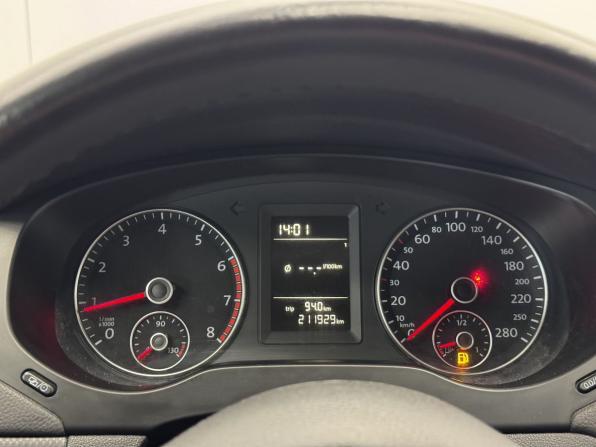 Volkswagen Jetta VI с пробегом 2014 года, цена 999 000 рублей, 211929 км, седан, Автокод Объявления