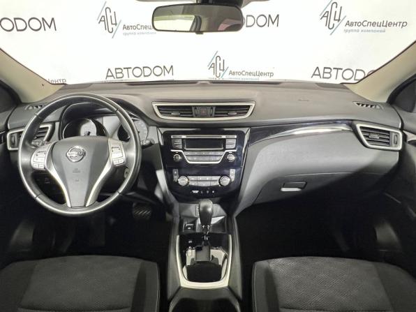 Nissan Qashqai II с пробегом 2015 года, цена 1 717 000 рублей, 57598 км, внедорожник, Автокод Объявления