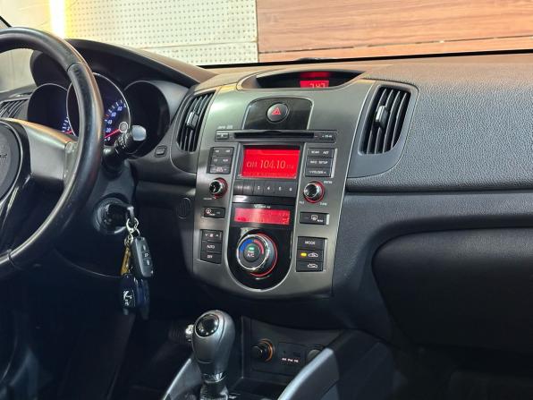 Kia Cerato II с пробегом 2012 года, цена 749 900 рублей, 329987 км, седан, Автокод Объявления
