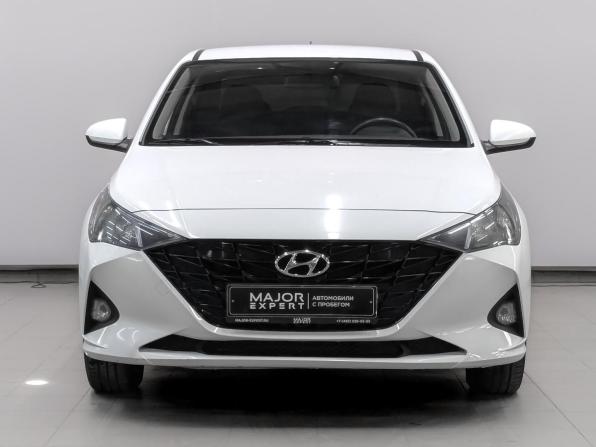 Hyundai Solaris II Рестайлинг с пробегом 2021 года, цена 1 450 000 рублей, 87883 км, седан, Автокод Объявления