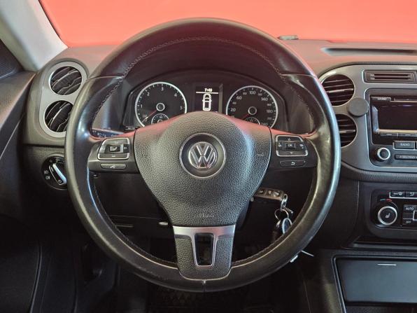 Volkswagen Tiguan I Рестайлинг с пробегом 2012 года, цена 1 327 000 рублей, 173358 км, внедорожник, Автокод Объявления