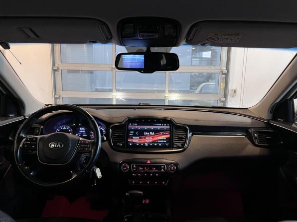 Kia Sorento III Prime Рестайлинг с пробегом 2019 года, цена 2 790 000 рублей, 143500 км, внедорожник, Автокод Объявления
