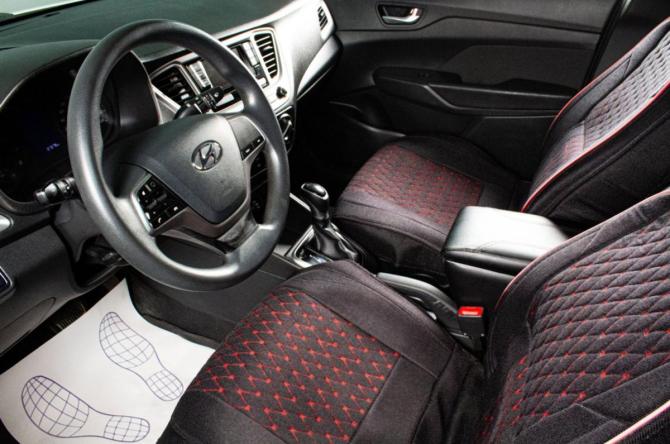 Hyundai Solaris II с пробегом 2022 года, цена 1 799 000 рублей, 105000 км, седан, Автокод Объявления
