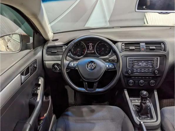 Volkswagen Jetta VI Рестайлинг с пробегом 2014 года, цена 850 000 рублей, 246000 км, седан, Автокод Объявления