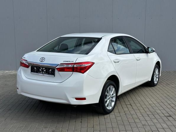 Toyota Corolla XI (E160 E170 E180) с пробегом 2013 года, цена 1 640 000 рублей, 69572 км, седан, Автокод Объявления