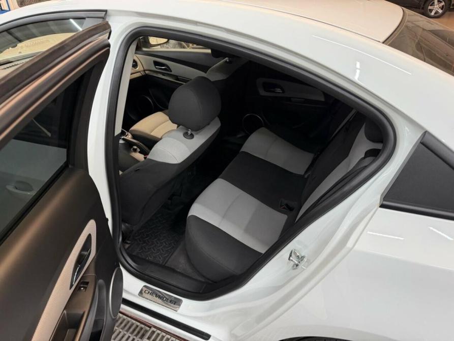 Chevrolet Cruze I Рестайлинг Магнитогорск  - изображение 7