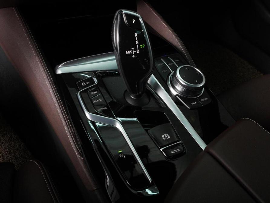 BMW 5 серии VII (G30/G31/G38) Рестайлинг Минеральные Воды  - изображение 16