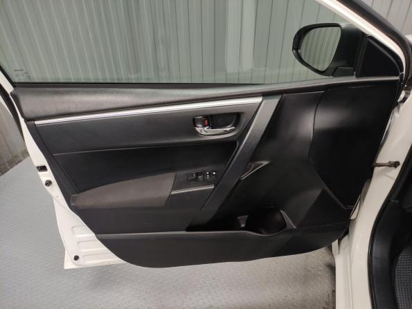 Toyota Corolla XI (E160 E170 E180) с пробегом 2013 года, цена 1 180 000 рублей, 217150 км, седан, Автокод Объявления
