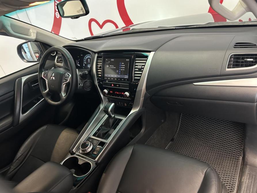 Mitsubishi Montero Sport III Рестайлинг Москва  - изображение 9