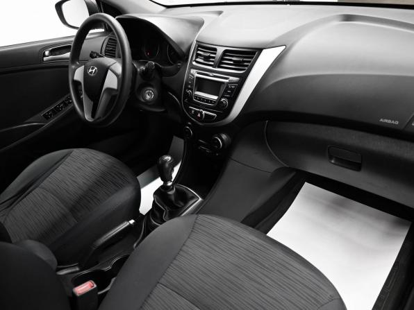 Hyundai Solaris I Рестайлинг с пробегом 2016 года, цена 795 000 рублей, 267927 км, седан, Автокод Объявления