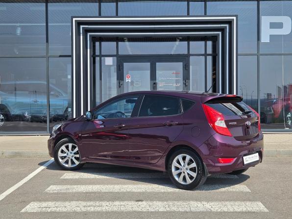 Hyundai Solaris I с пробегом 2012 года, цена 787 000 рублей, 119000 км, хэтчбек, Автокод Объявления