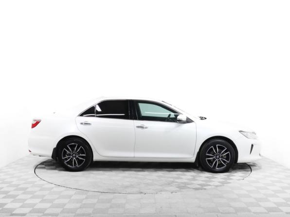 Toyota Camry VII (XV50) Рестайлинг 2 с пробегом 2017 года, цена 1 899 000 рублей, 144994 км, седан, Автокод Объявления