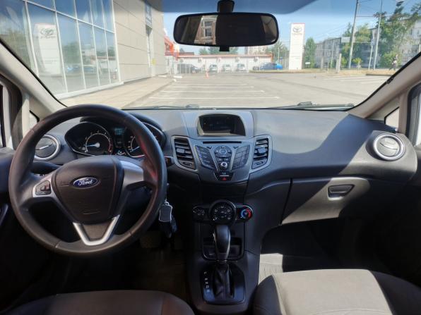 Ford Fiesta Mk6 Рестайлинг с пробегом 2016 года, цена 740 000 рублей, 252000 км, седан, Автокод Объявления