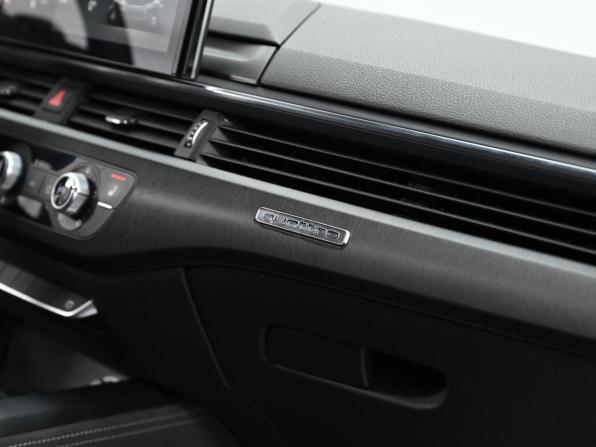 Audi A4 V (B9) с пробегом 2017 года, цена 1 299 000 рублей, 93216 км, седан, Автокод Объявления