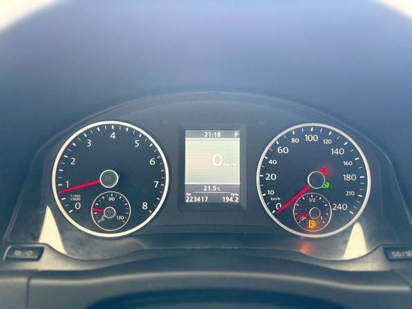 Volkswagen Tiguan I Рестайлинг с пробегом 2013 года, цена 1 235 000 рублей, 223197 км, внедорожник, Автокод Объявления