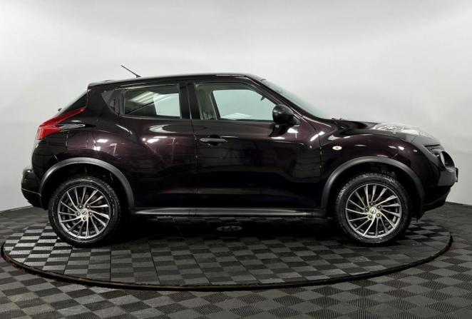 Nissan Juke I с пробегом 2014 года, цена 1 035 000 рублей, 148278 км, внедорожник, Автокод Объявления