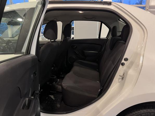 Renault Logan II Рестайлинг с пробегом 2020 года, цена 1 050 000 рублей, 82714 км, седан, Автокод Объявления