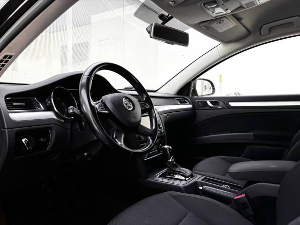 Skoda Superb II Рестайлинг с пробегом 2013 года, цена 1 390 000 рублей, 133919 км, универсал, Автокод Объявления