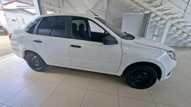 Lada (ВАЗ) Granta I Рестайлинг с пробегом 2021 года, цена 652 000 рублей, 152800 км, седан, Автокод Объявления
