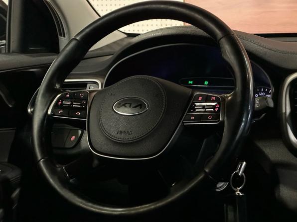 Kia Sorento III Prime Рестайлинг с пробегом 2018 года, цена 2 699 990 рублей, 111017 км, внедорожник, Автокод Объявления