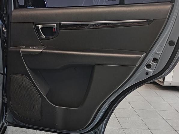 Hyundai Santa Fe II Рестайлинг с пробегом 2011 года, цена 1 430 000 рублей, 228188 км, внедорожник, Автокод Объявления