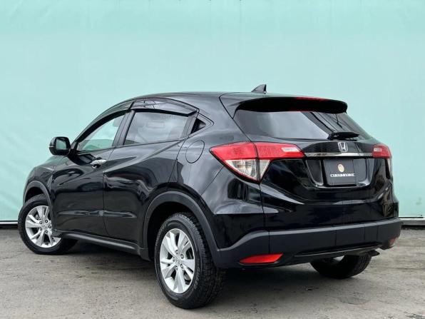 Honda Vezel I Рестайлинг с пробегом 2020 года, цена 1 749 000 рублей, 131135 км, внедорожник, Автокод Объявления