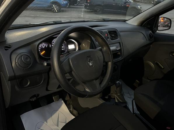 Renault Logan II с пробегом 2017 года, цена 499 000 рублей, 214000 км, седан, Автокод Объявления