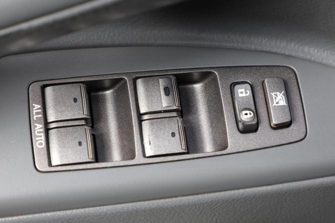 Lexus LX III с пробегом 2010 года, цена 3 599 000 рублей, 365000 км, внедорожник, Автокод Объявления