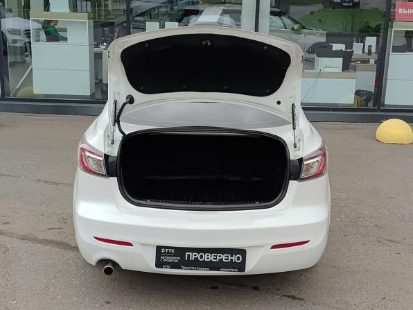Mazda 3 II (BL) Рестайлинг с пробегом 2012 года, цена 1 030 000 рублей, 157250 км, седан, Автокод Объявления
