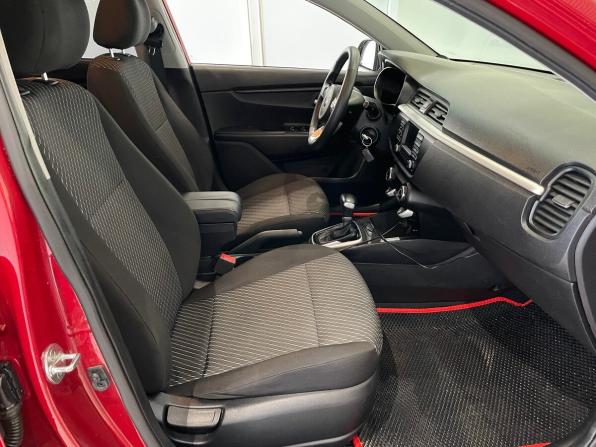 Kia Rio IV с пробегом 2019 года, цена 1 349 000 рублей, 150695 км, хэтчбек, Автокод Объявления
