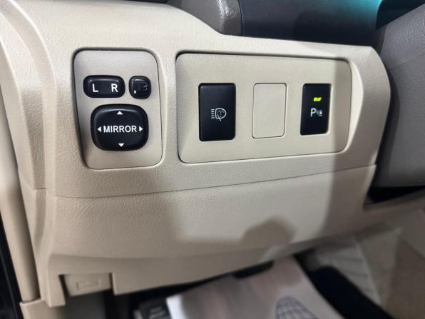 Toyota Camry VI (XV40) Рестайлинг с пробегом 2011 года, цена 2 000 000 рублей, 170000 км, седан, Автокод Объявления