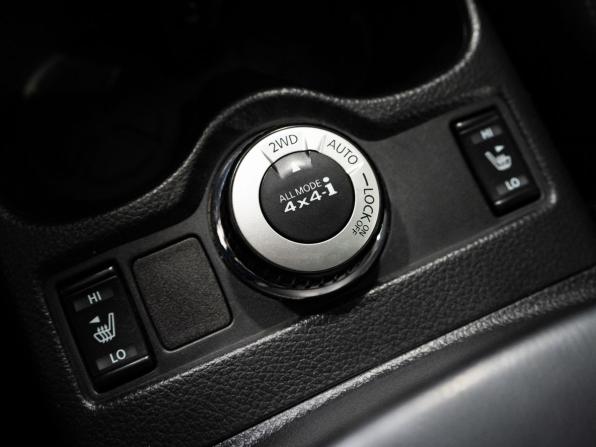 Nissan Qashqai II с пробегом 2016 года, цена 1 500 000 рублей, 191286 км, внедорожник, Автокод Объявления