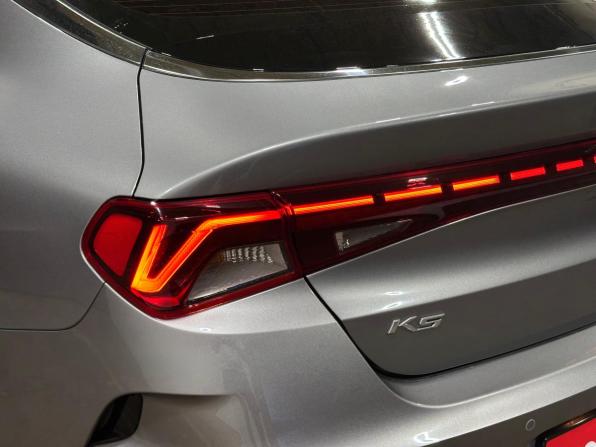 Kia K5 III с пробегом 2022 года, цена 2 575 000 рублей, 88704 км, седан, Автокод Объявления