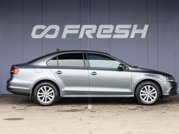 Volkswagen Jetta VI Рестайлинг с пробегом 2018 года, цена 1 450 000 рублей, 110202 км, седан, Автокод Объявления