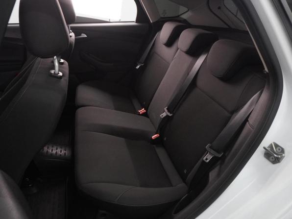 Ford Focus III Рестайлинг с пробегом 2018 года, цена 1 249 000 рублей, 76888 км, хэтчбек, Автокод Объявления