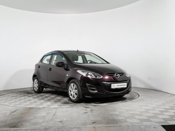 Mazda 2 II Рестайлинг (DE2) с пробегом 2012 года, цена 735 000 рублей, 153071 км, хэтчбек, Автокод Объявления