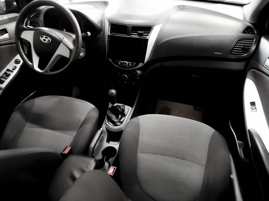 Hyundai Solaris I Тула  - изображение 9