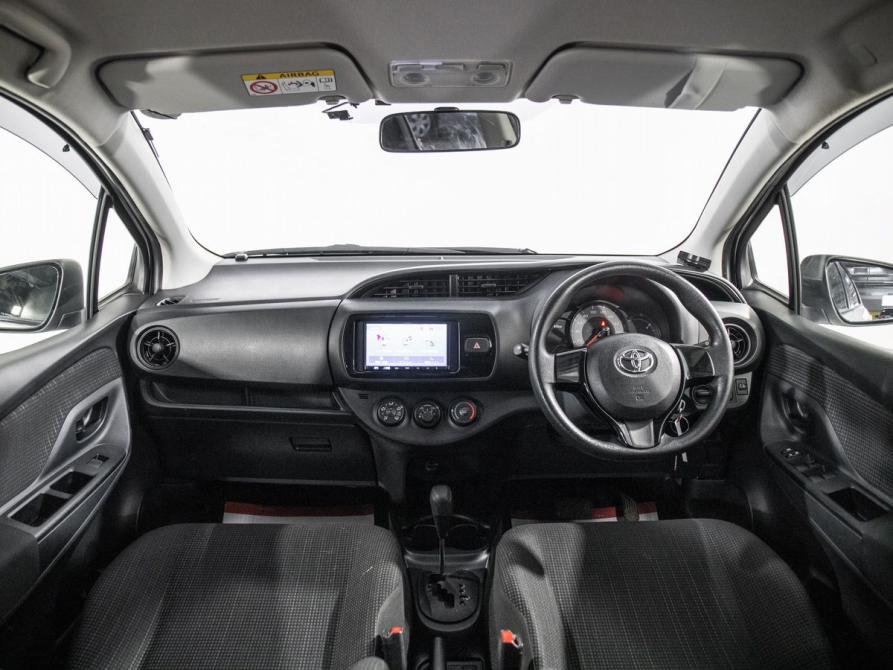 Toyota Vitz III (XP130) Рестайлинг 2 Иркутск  - изображение 8