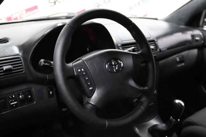 Toyota Avensis II с пробегом 2006 года, цена 640 150 рублей, 307713 км, седан, Автокод Объявления