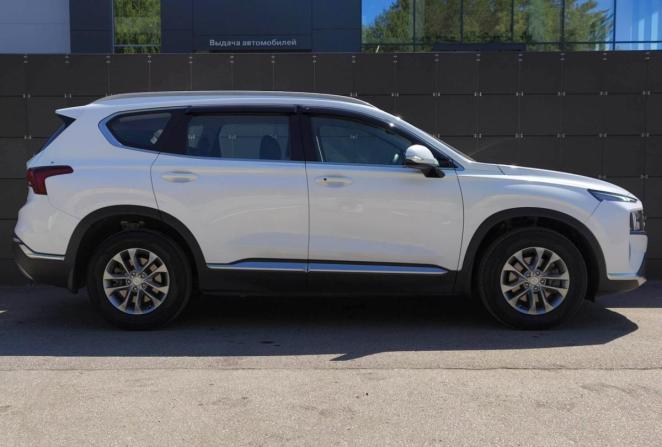 Hyundai Santa Fe IV Рестайлинг с пробегом 2021 года, цена 3 199 000 рублей, 120202 км, внедорожник, Автокод Объявления