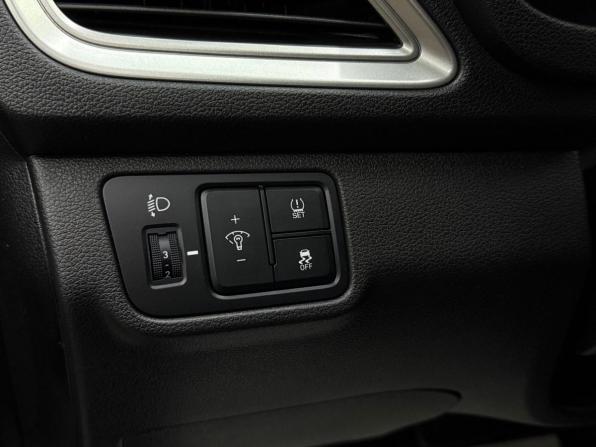 Hyundai Solaris II Рестайлинг с пробегом 2021 года, цена 1 720 000 рублей, 71150 км, седан, Автокод Объявления