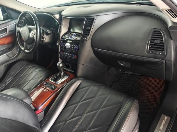 Infiniti FX II (S51) Рестайлинг с пробегом 2011 года, цена 2 095 000 рублей, 130111 км, внедорожник, Автокод Объявления