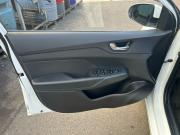 Hyundai Solaris II Санкт-Петербург  - изображение 30