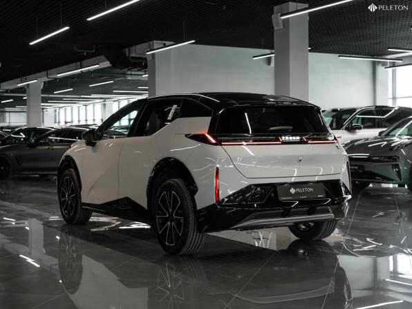 Zeekr X I с пробегом 2023 года, цена 5 550 000 рублей, 300 км, внедорожник, Автокод Объявления