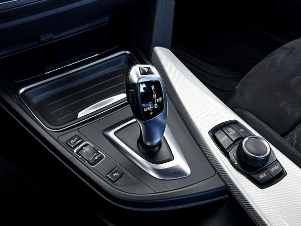BMW 3 серии VI (F3x) с пробегом 2015 года, цена 1 979 000 рублей, 182000 км, седан, Автокод Объявления