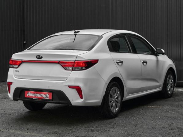 Kia Rio IV с пробегом 2017 года, цена 1 160 000 рублей, 165109 км, седан, Автокод Объявления