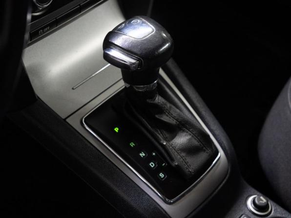 Skoda Octavia II (A5) Рестайлинг с пробегом 2013 года, цена 889 000 рублей, 254889 км, лифтбек, Автокод Объявления