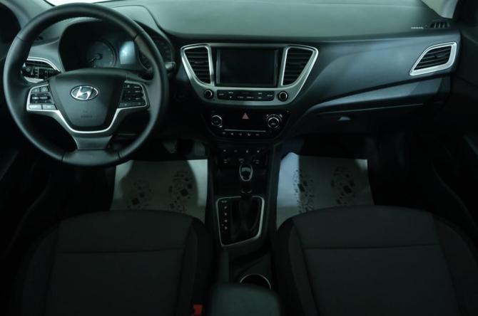 Hyundai Solaris II с пробегом 2019 года, цена 1 449 000 рублей, 128000 км, седан, Автокод Объявления