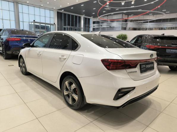 Kia Cerato III Рестайлинг (Classic) с пробегом 2020 года, цена 1 550 000 рублей, 172275 км, седан, Автокод Объявления