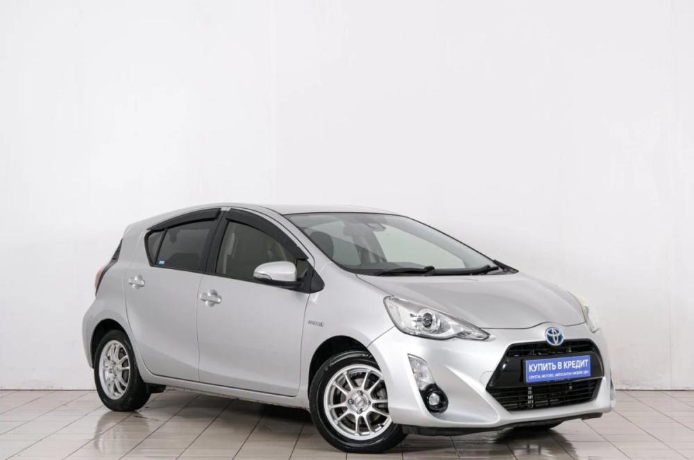 Toyota Aqua I Рестайлинг Красноярск  - изображение 1